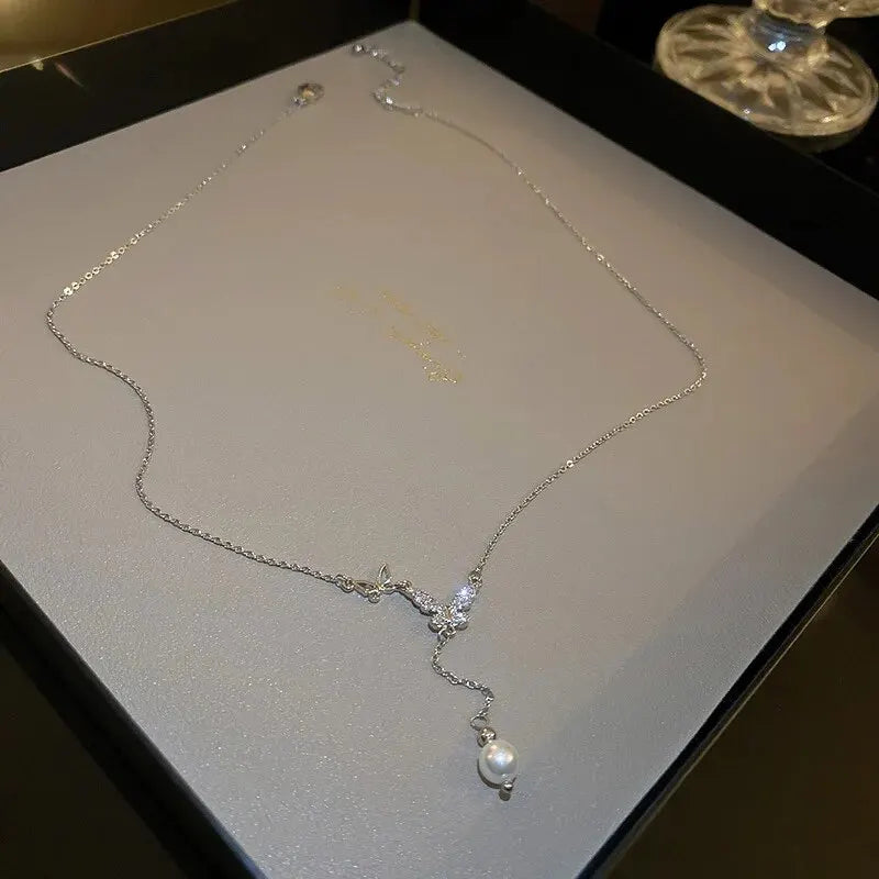 Women’s Jewelry Pearl Rhinestone Bow Necklace | Light Luxury | Niche | Party