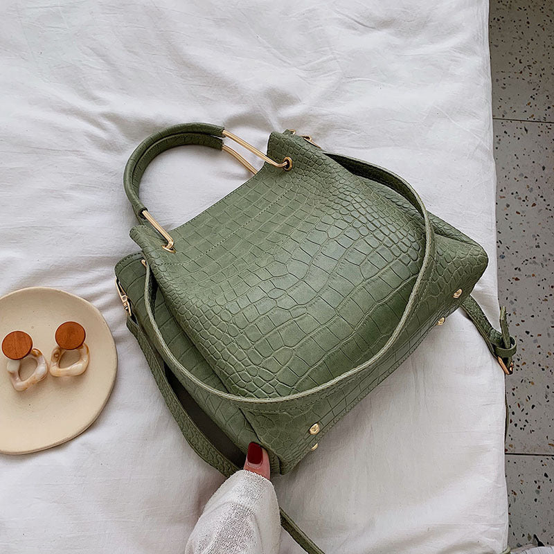 Women’s Shoulder Tote Bag | Retro | Fashion | Chic