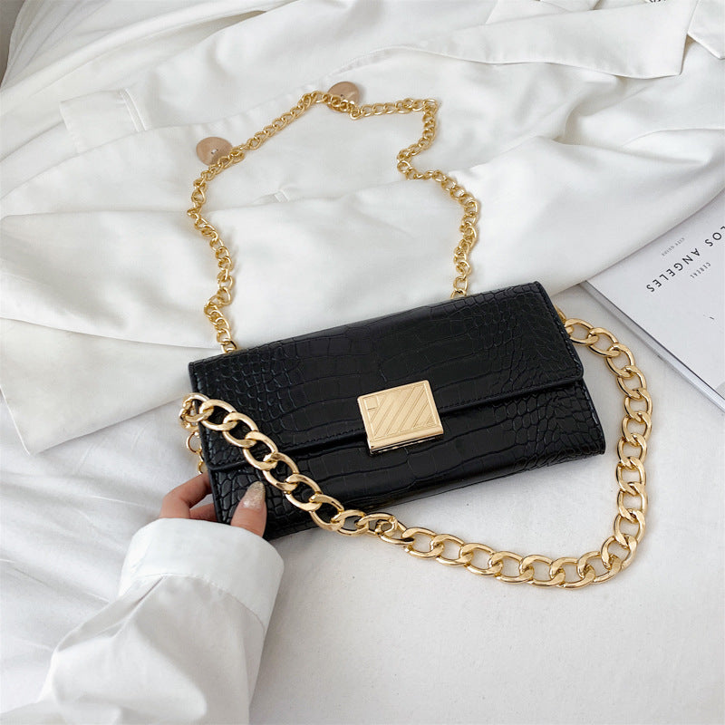 Women’s Shoulder Bag | Chain | Fashion | Chic