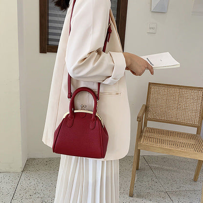 Women’s Crossbody Bag | Shell Bag | Fashion | Trendy