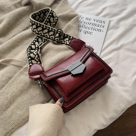 Women’s Crossbody Bag | Retro Mini | Structured | Fashion