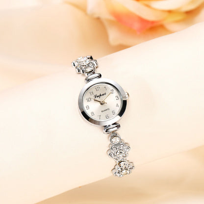 Women’s Pearl Quartz Watch | Fashion | Elegant | Daily