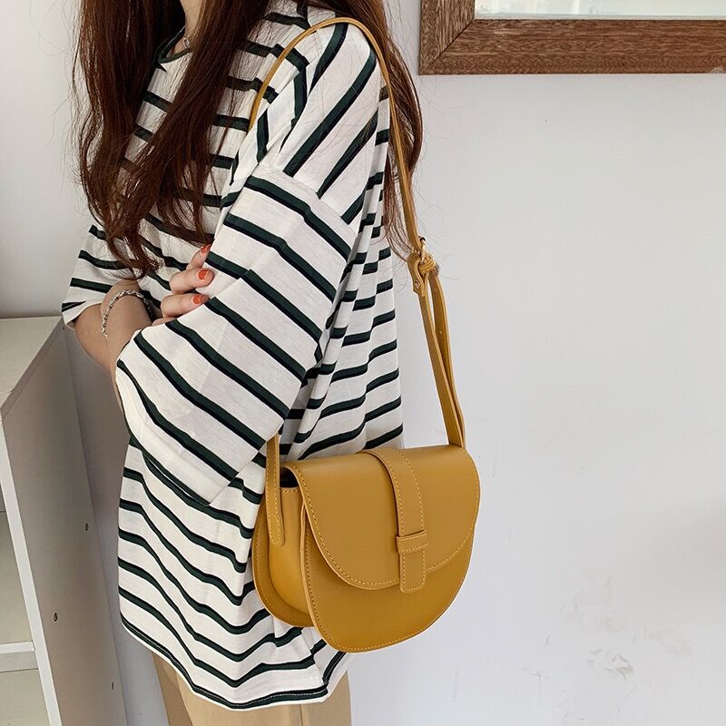 Women’s Shoulder Bag | Retro Design | Casual | Everyday