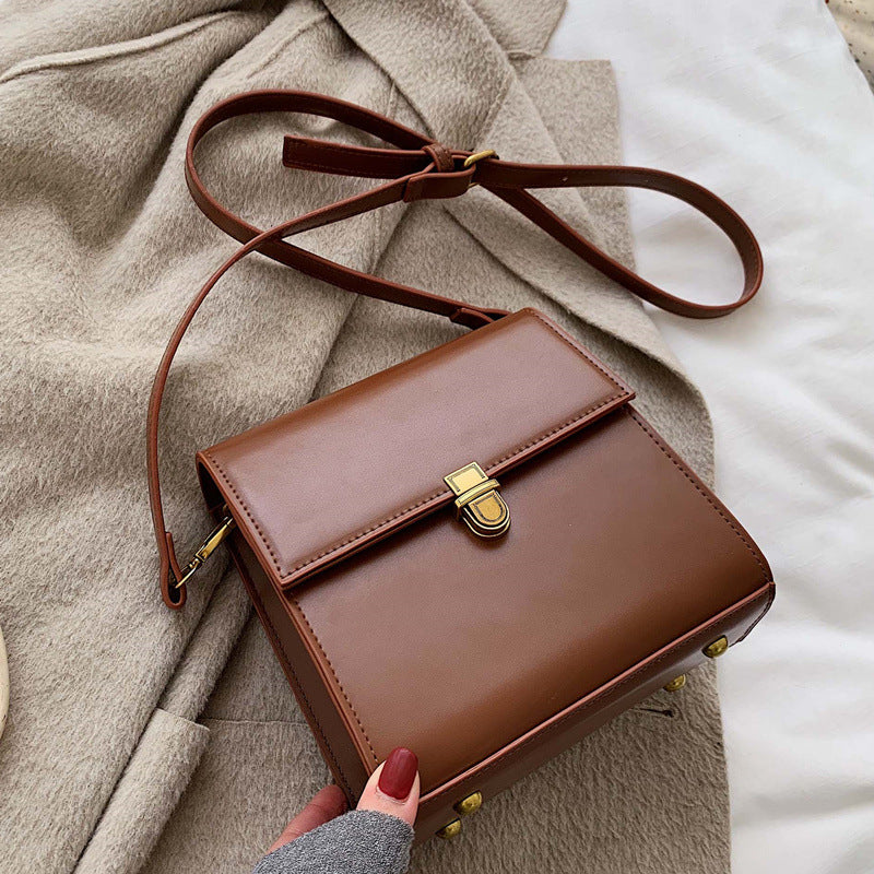 Women’s Shoulder Bag | Simple | Fashion | Casual