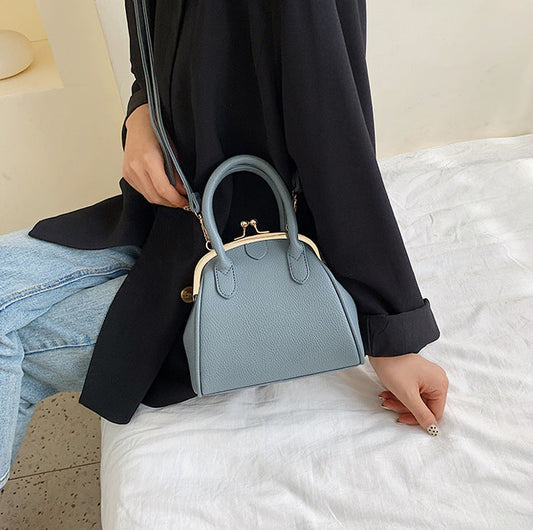 Women’s Crossbody Bag | Shell Bag | Fashion | Trendy