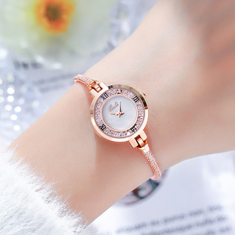 Women’s Diamond Look Quartz Watch | Elegant | Round Dial | Minimal