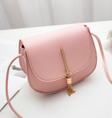 Women’s Shoulder Bag | Tassel | Fashion | Chic