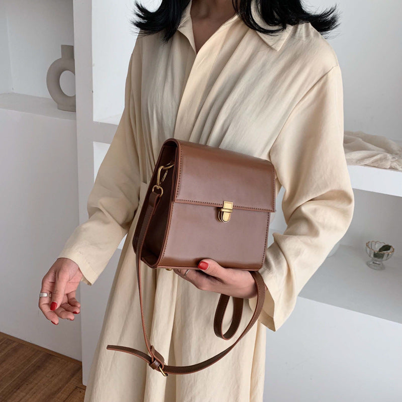 Women’s Shoulder Bag | Simple | Fashion | Casual