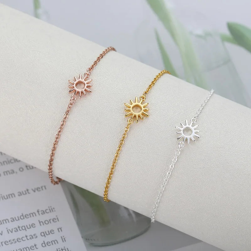 Women’s Jewelry Sun Hollow Hand Chain Bracelet | Boho | Stainless Steel | Vintage