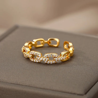 Women’s Classic Zircon Twist Chain Ring – Stainless Steel Elegant Wedding Jewelry