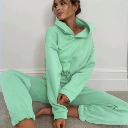 Women’s Long Sleeve Casual Tracksuit Set – Two-Piece Sporty Fashion Outfit