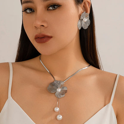 Women’s Jewelry Pearl Flower Jewelry Set | Kpop | Trendy | Snake Chain