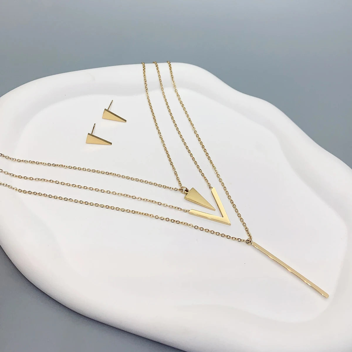 Women’s Jewelry V Shape Pendant Jewelry Set | Geometric | Layered | Gift