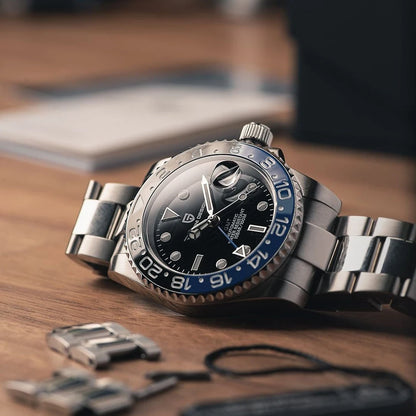 Men’s Luxury GMT Automatic Watch – Sapphire Mechanical 40MM Stainless Steel Waterproof Wristwatch