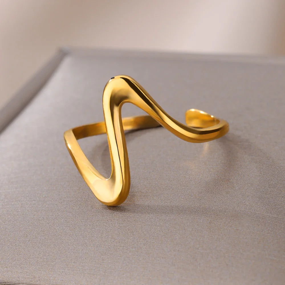 Women’s Jewelry Geometric Wave Adjustable Ring | Vintage | Gold Tone | Aesthetic