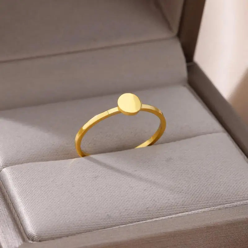 Women’s Stainless Steel Heart Ring – Gold Vintage Waterproof Jewelry Gift