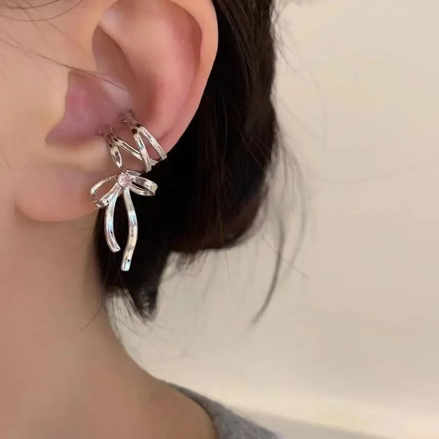 Women’s Fashion Punk Irregular Liquid Earrings – Y2K Metal Hollow Clip-On Statement Jewelry for Party & Street Style