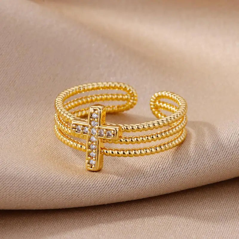 Women’s Stainless Steel Heart Ring – Gold Vintage Waterproof Jewelry Gift