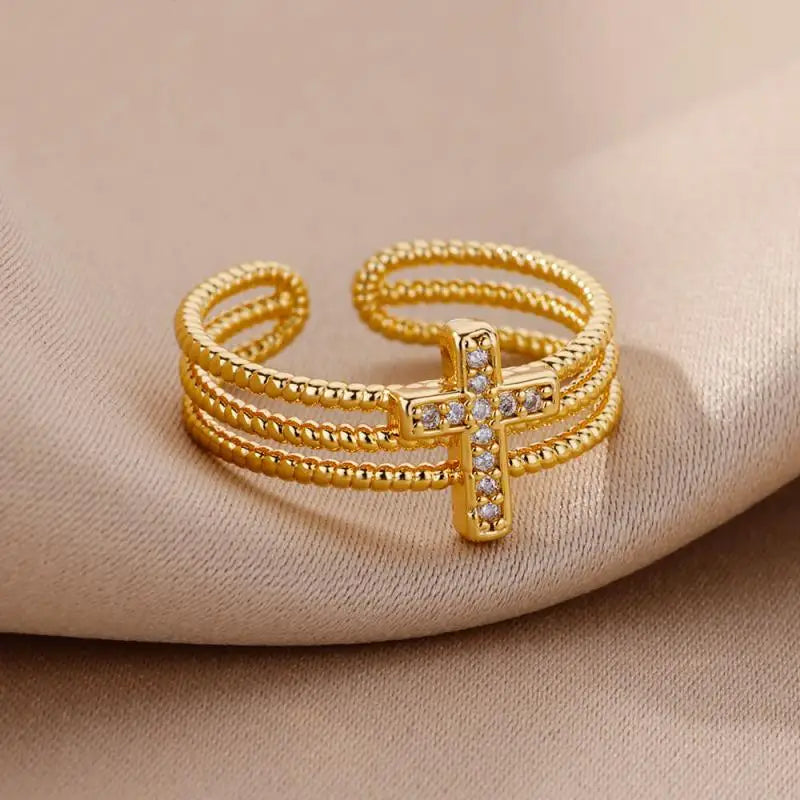 Women’s Stainless Steel Heart Ring – Gold Vintage Waterproof Jewelry Gift