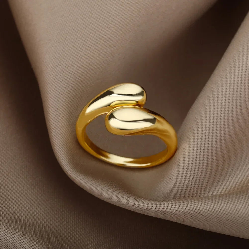 Women’s Stainless Steel Heart Ring – Gold Vintage Waterproof Jewelry Gift