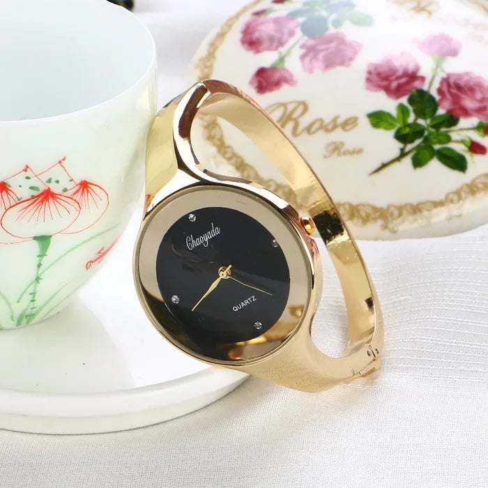 Women’s Minimal Cuff Quartz Watch | Casual | Gold Tone | Round Dial