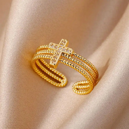 Women’s Stainless Steel Heart Ring – Gold Vintage Waterproof Jewelry Gift