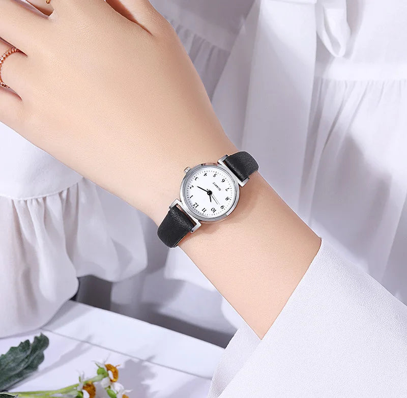 Women’s Retro Small Dial Watch – Thin Leather Strap Classic Wristwatch