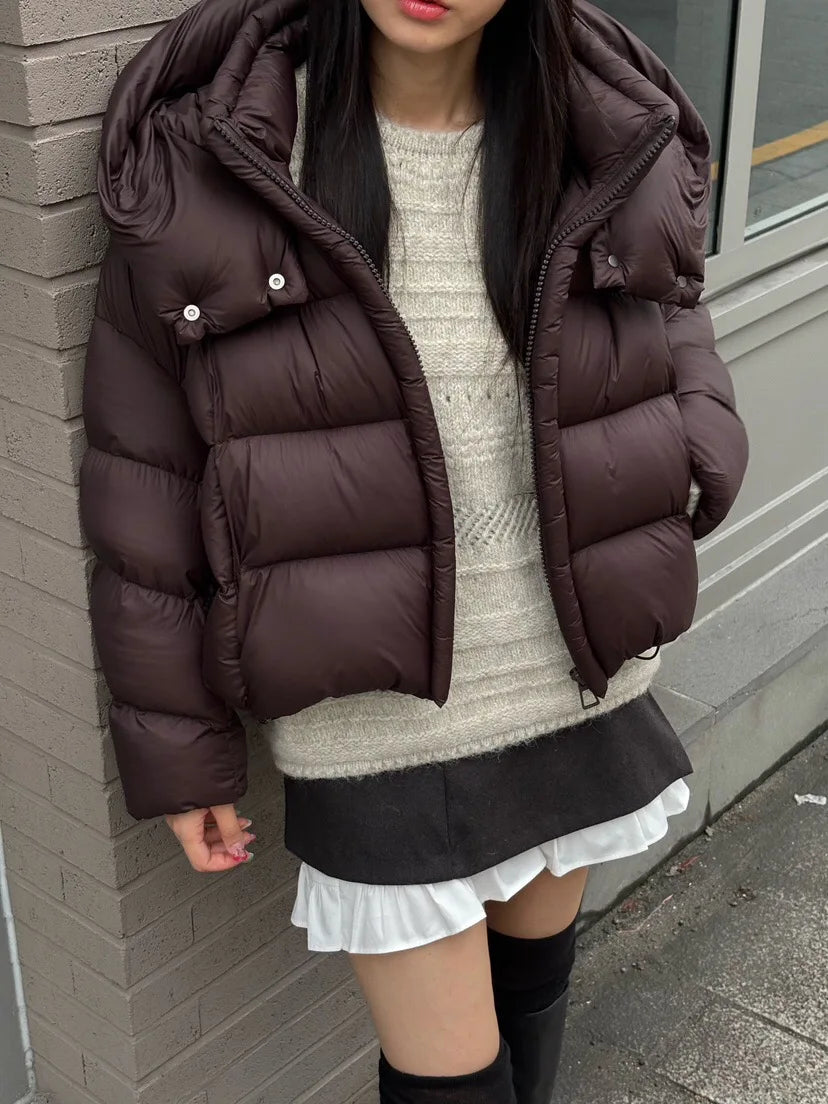 Women’s Short Puffer Outerwear – Hooded Duck Down Jacket