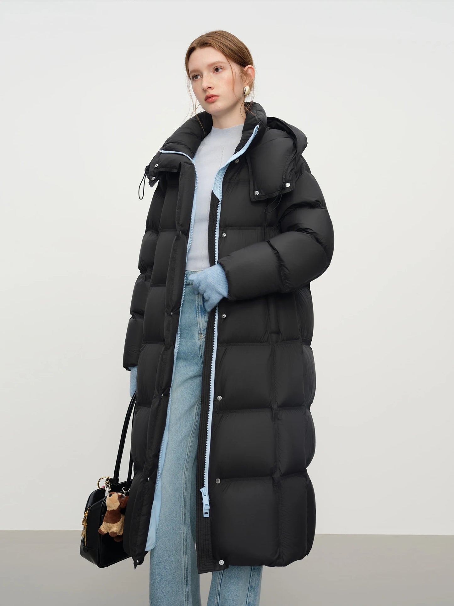 Women’s Long Puffer Jacket Outerwear – Hooded Two-Tone Down