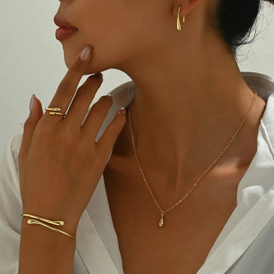 Women’s 925 Sterling Silver Water Droplet Jewelry Set – Elegant Earrings, Ring & Bracelet