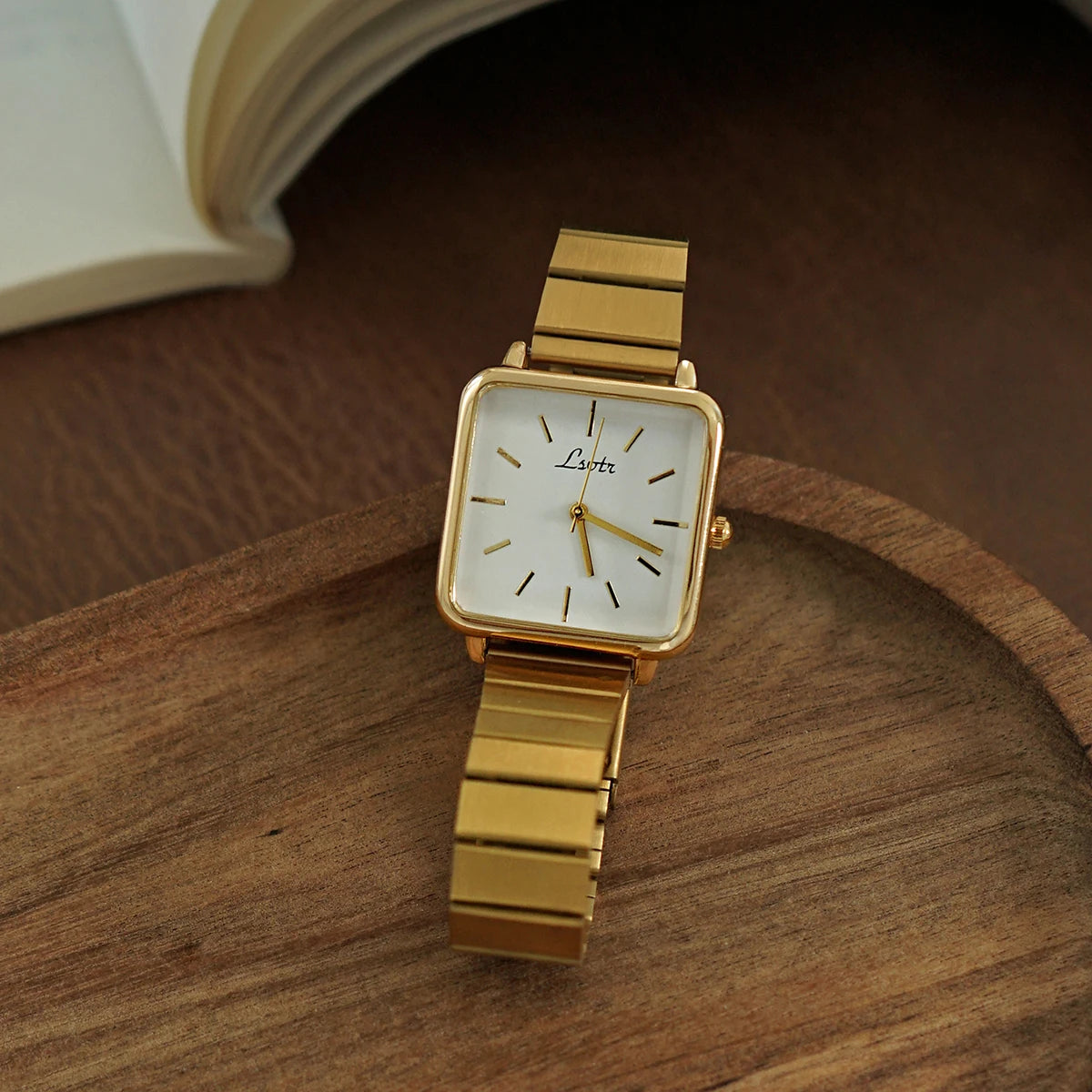 Women’s Gold Square Quartz Watch | Retro | Waterproof | Elegant