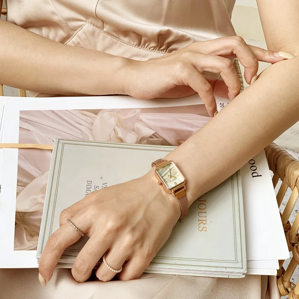 Women’s Square Green Dial Watch – Rose Gold Magnetic Mesh Strap Luxury Wristwatch