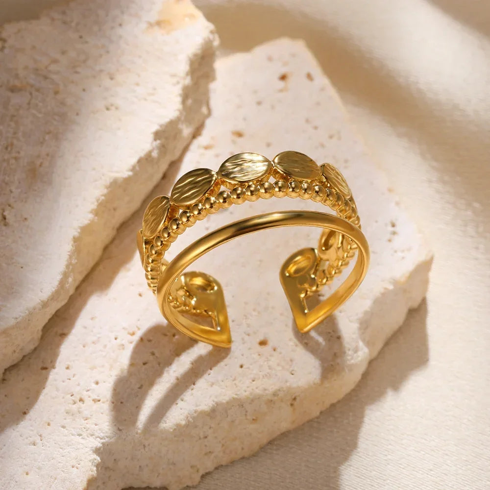 Women’s Stainless Steel Heart Ring – Gold Vintage Waterproof Jewelry Gift