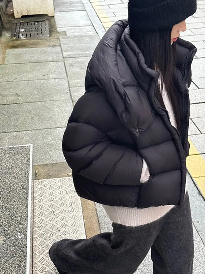 Women’s Short Puffer Outerwear – Hooded Duck Down Jacket