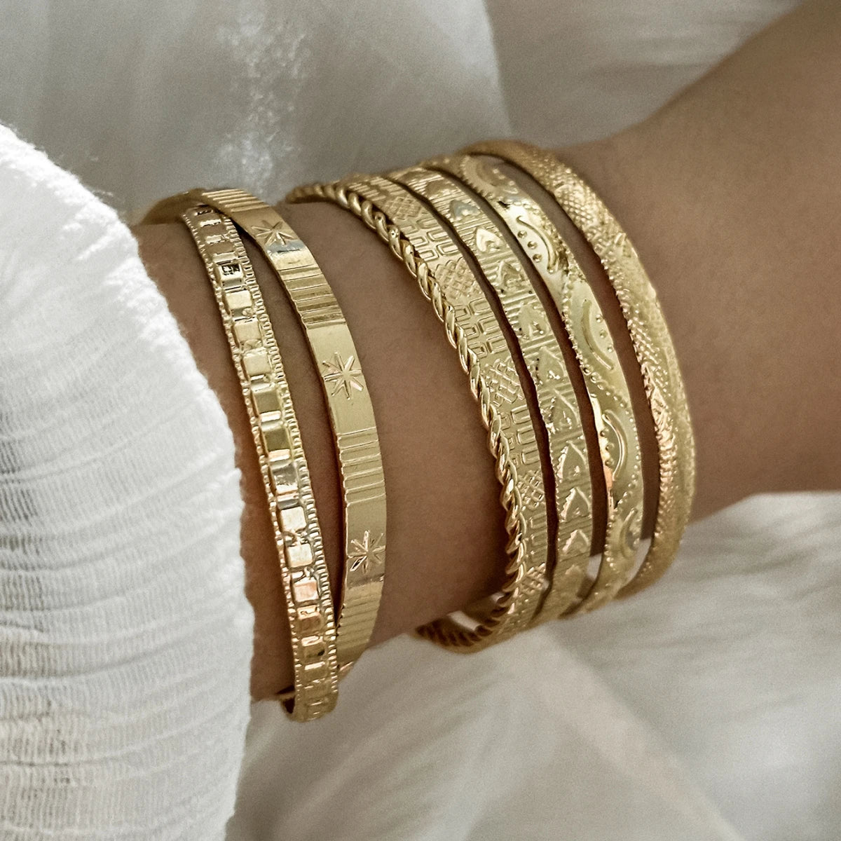 Women’s Jewelry Punk Bracelet Bangle | Hip Hop | Gold Tone | Statement