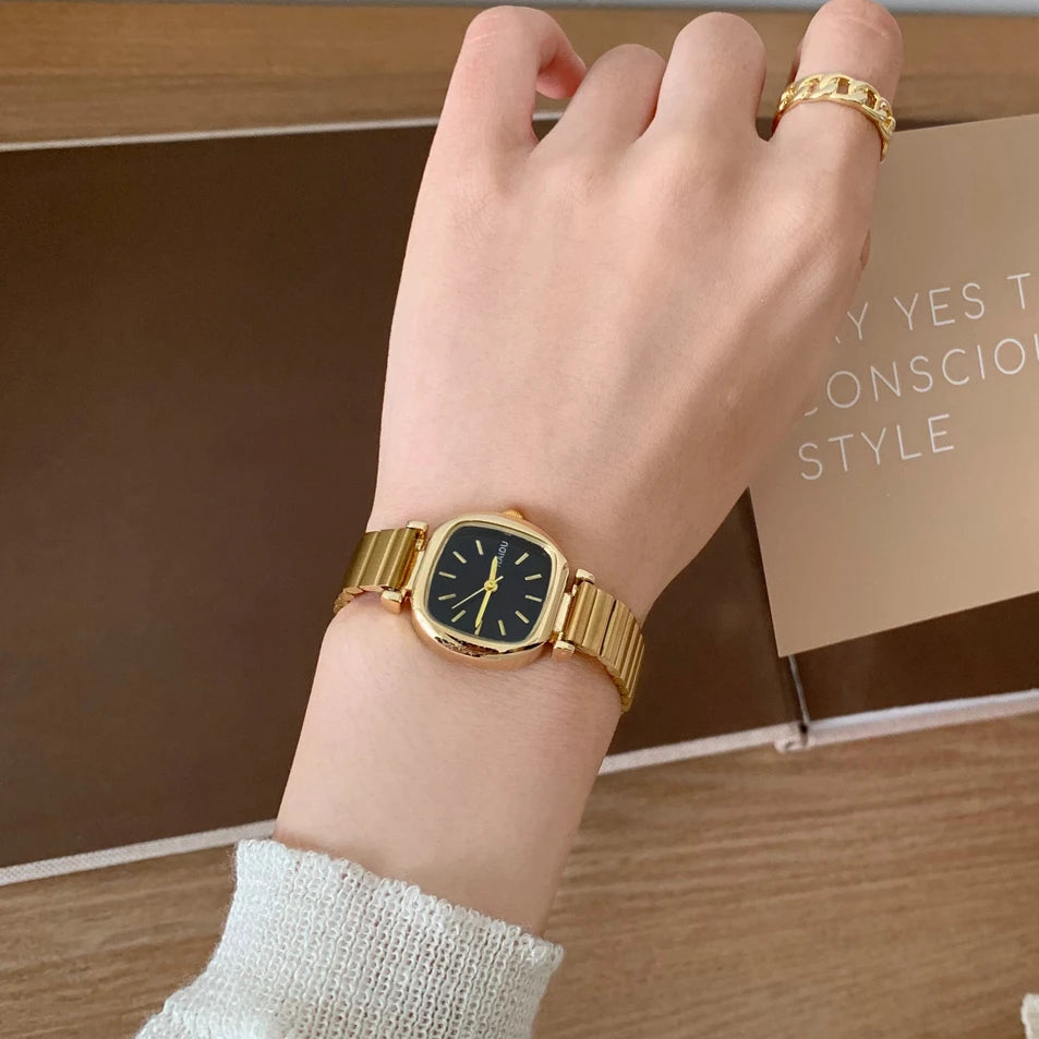 Women’s Adjustable Strap Quartz Watch | Luxury | Stainless Steel | Gift