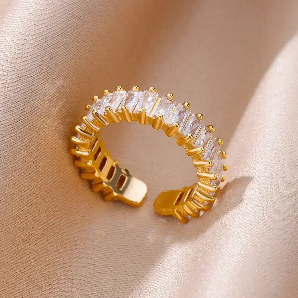 Women’s Stainless Steel Heart Ring – Gold Vintage Waterproof Jewelry Gift