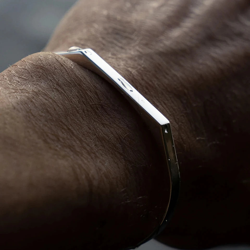 Men’s Minimalist Heptagon Bracelet – Gold Plated Stainless Steel Jewelry