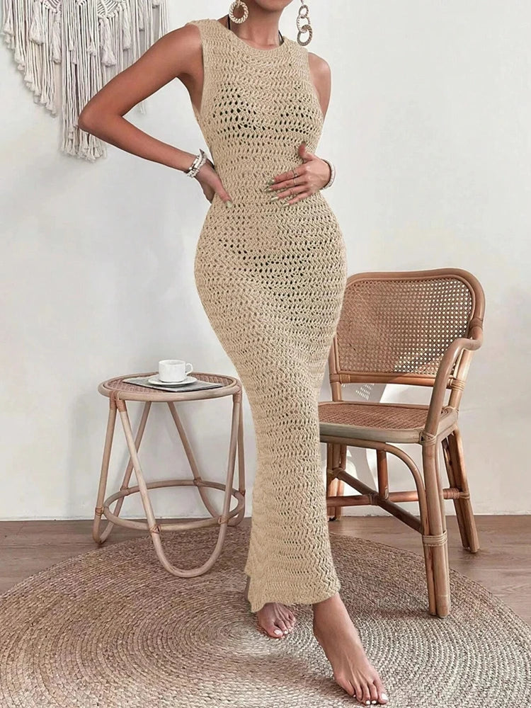 Women’s Elegant Hollow-Out Woolen Dress – Sleeveless Slim Fit Round Neck Dress For Beach Pareo