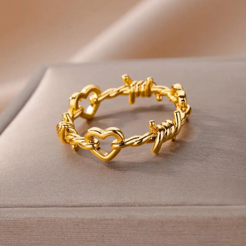 Women’s Stainless Steel Heart Ring – Gold Vintage Waterproof Jewelry Gift