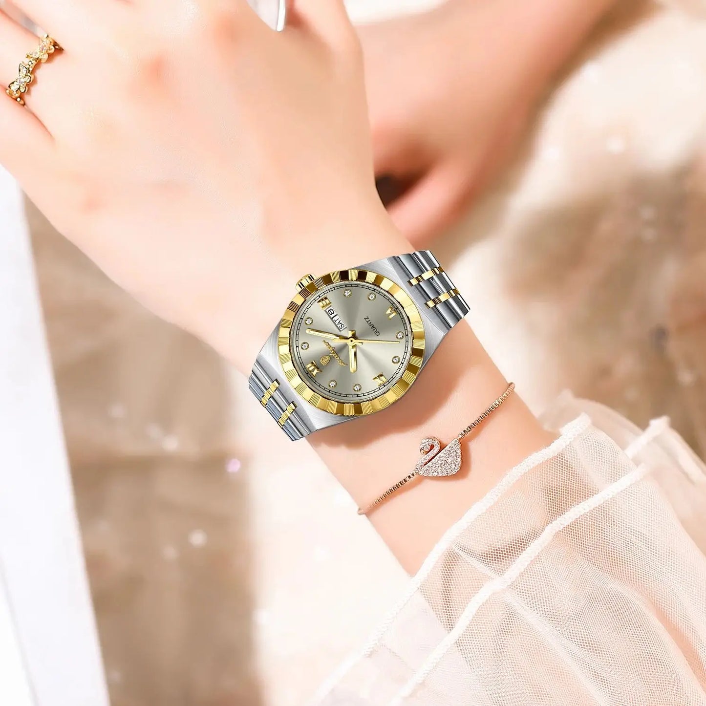 Women’s Luxury Stainless Steel Watch – Luminous Waterproof Design with Week & Date Display