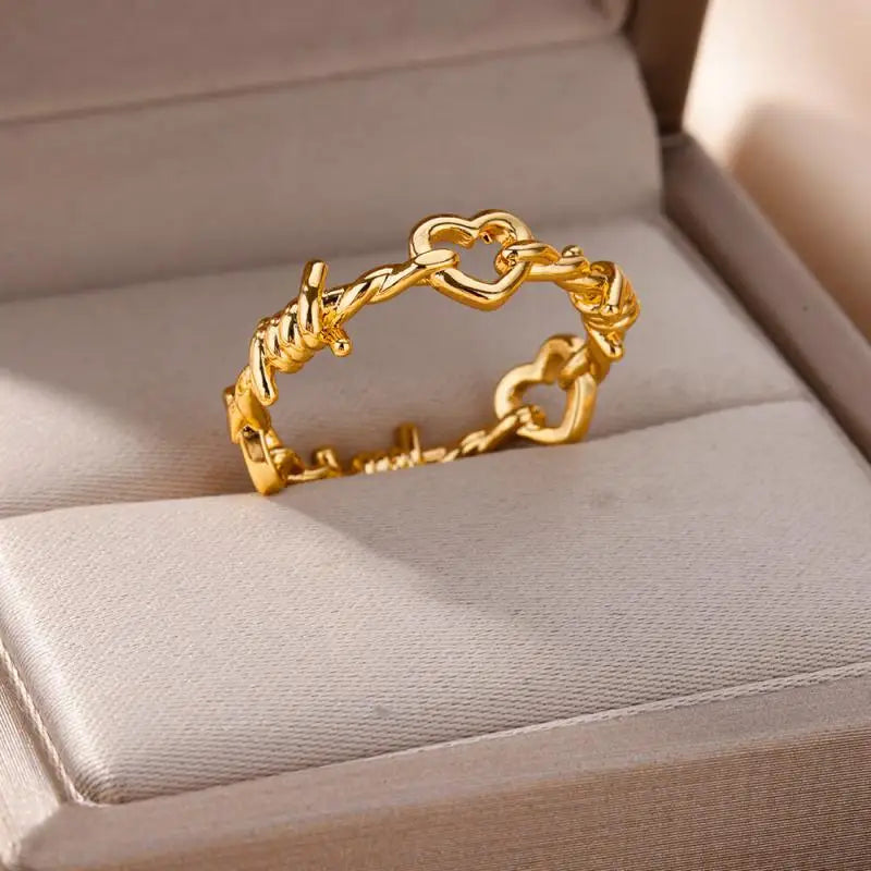 Women’s Stainless Steel Heart Ring – Gold Vintage Waterproof Jewelry Gift