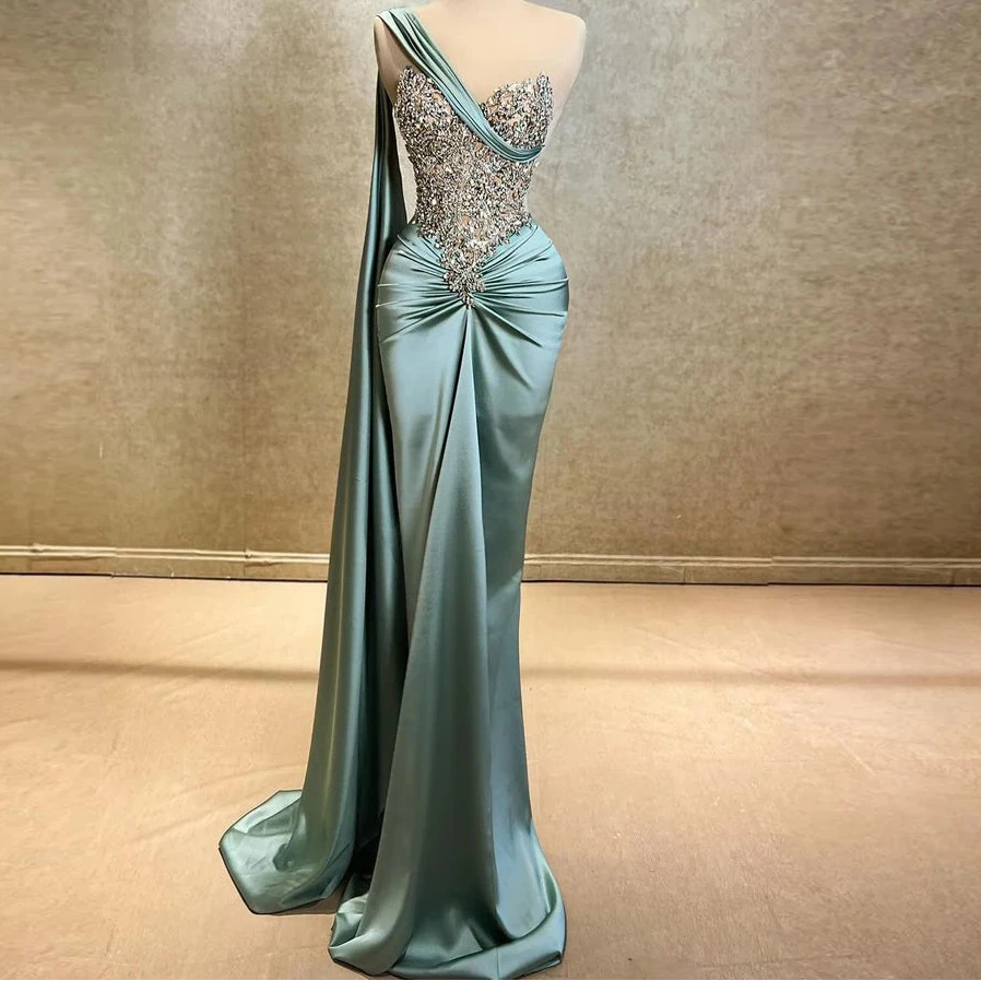Women’s Glitter Mermaid Prom Dress – Elegant V-Neck Evening Gown with Cape and Diamonds