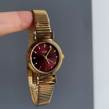 Women’s Retro Chain Quartz Watch | Ankela Red | Vintage | Elegant