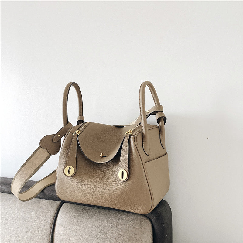 Women’s Bucket Bag | Vintage | Fashion | Portable Tote