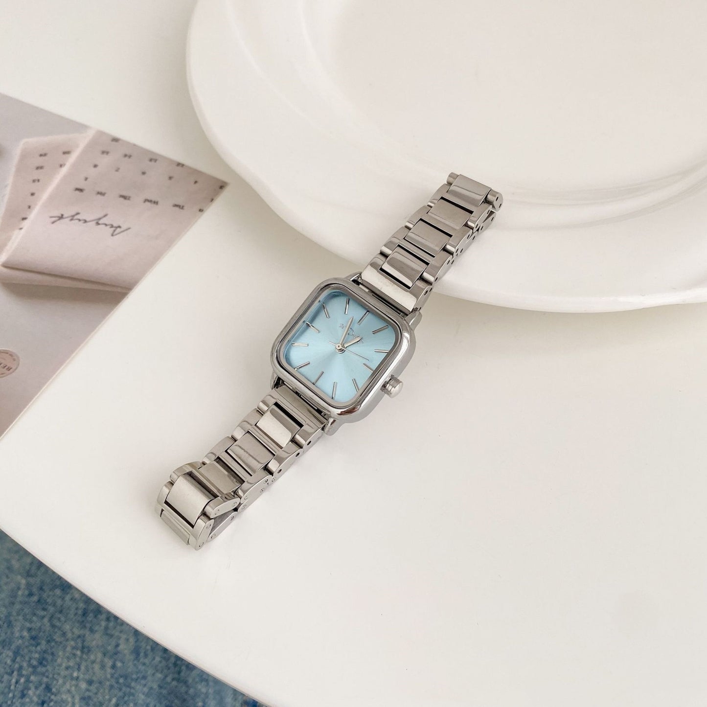 Women’s Retro Square Quartz Watch | Steel Strap | Elegant | Minimal