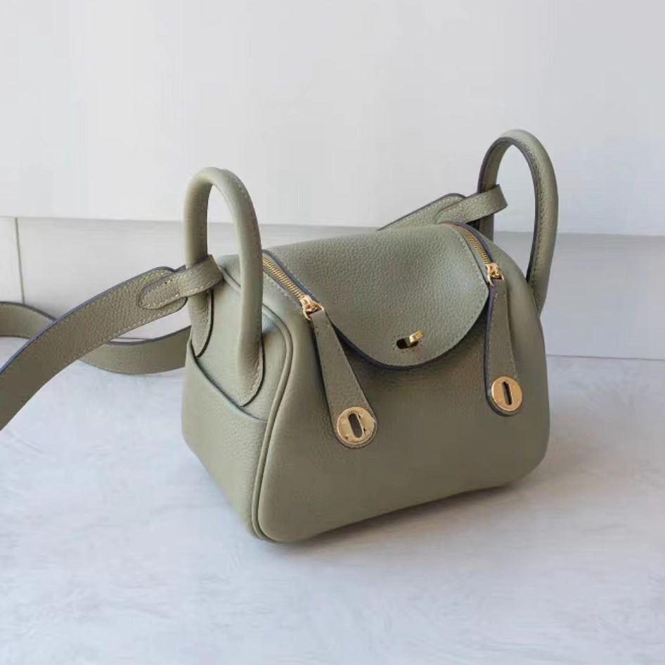 Women’s Bucket Bag | Vintage | Fashion | Portable Tote