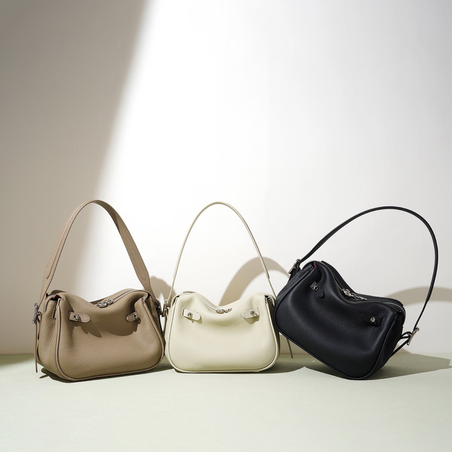 Women’s Shoulder Bag | Simple | Fashion | Casual