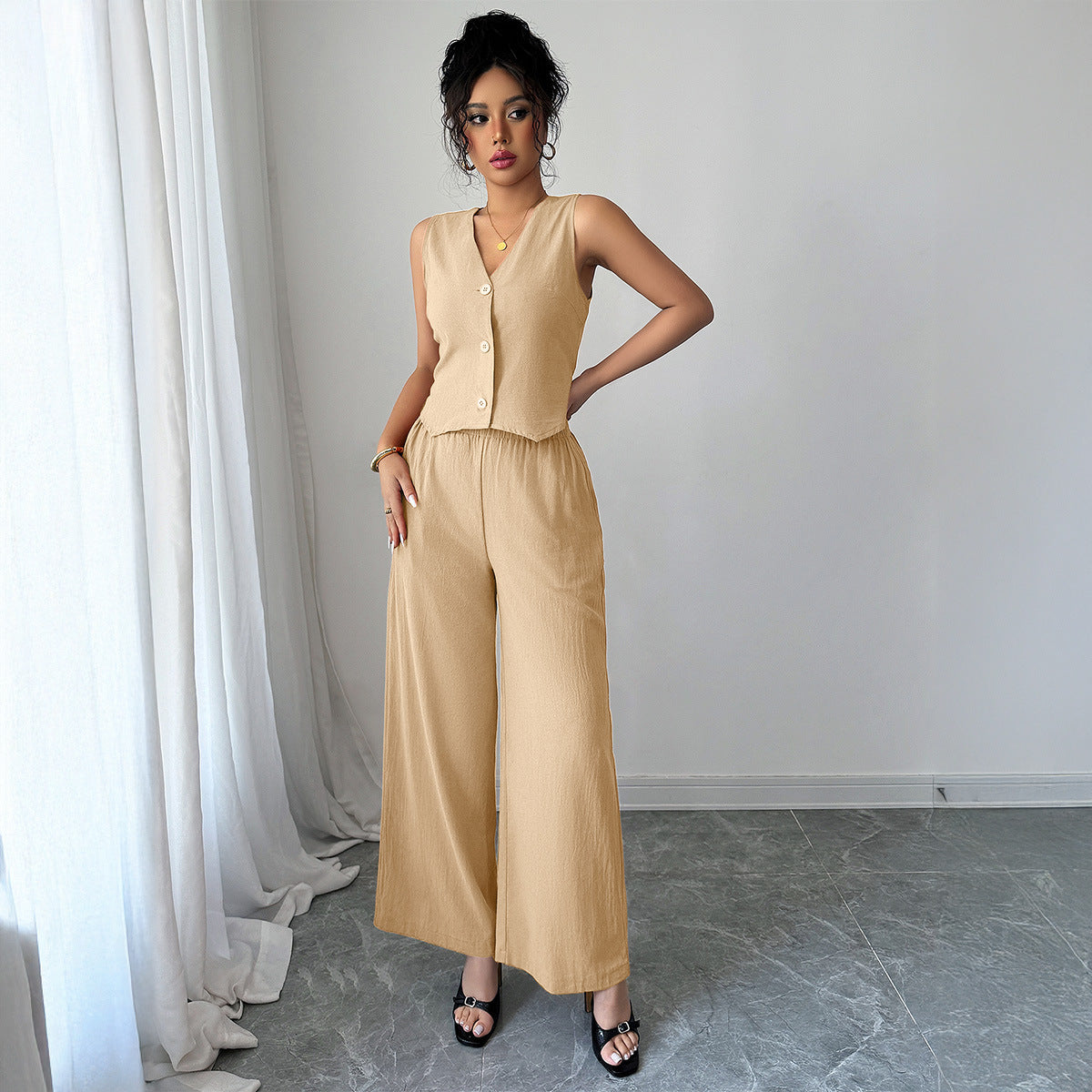 Women’s Sleeveless Wide Set | Casual | Elegant | Chic